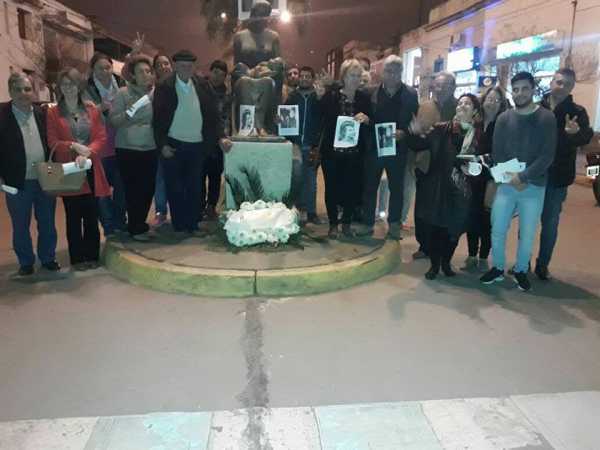 Rindieron homenaje a Eva Perón a 65 años de su fallecimiento donde se encontraba el busto de ella hasta el 52