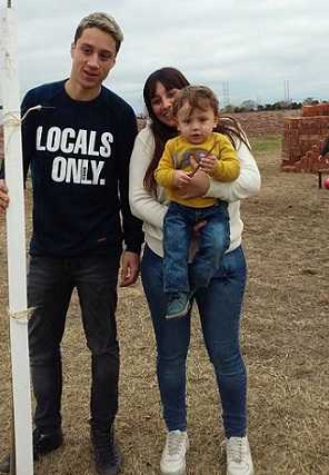 Se realizó la plantación de arboles de familiares chicos nacidos en 2016 