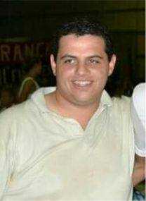  Homenaje de Bomberos Esperanza jueves 8 de junio, al cumplirse un año de su fallecimiento, familiares del Sargento GABRIEL NUÑEZ​​​​​​​