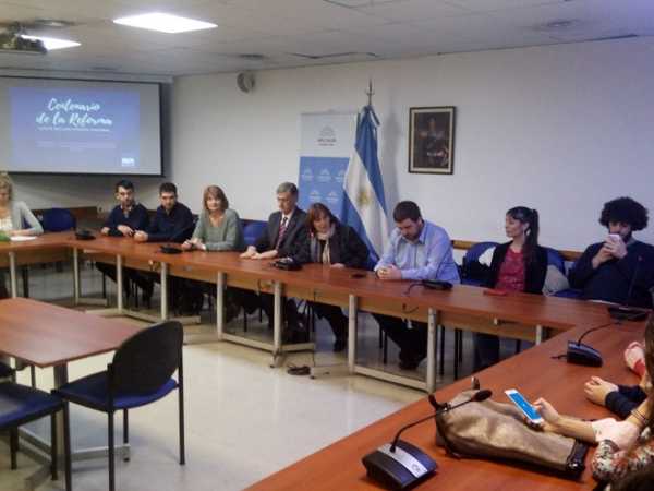 El socialismo presenta una ley para agregar un feriado nacional el año que viene