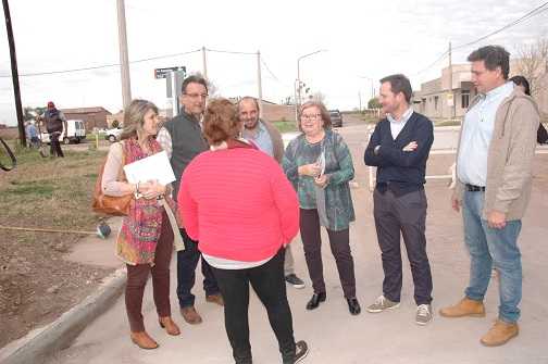 Presentaron la terminación de pavimentación y desagues de calle Althaus desde Avda Argentina