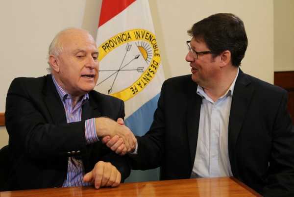 Grenón anunció la entrega de aportes para Esperanza del Programa Vínculos