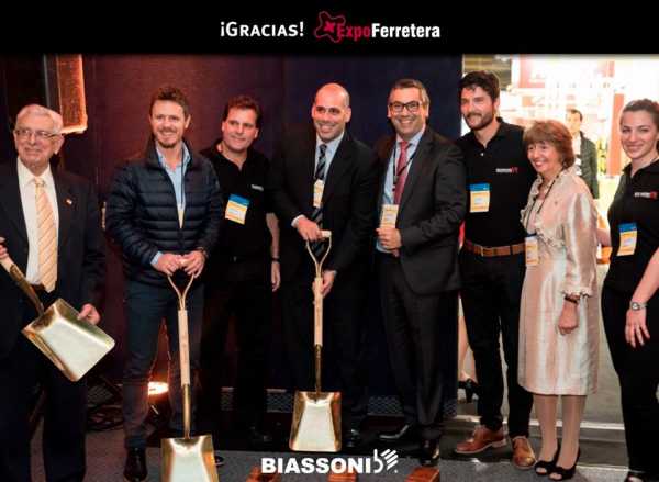 Biassoni Herramientas empresa Esperancina participó en Expo Ferretera 2017.