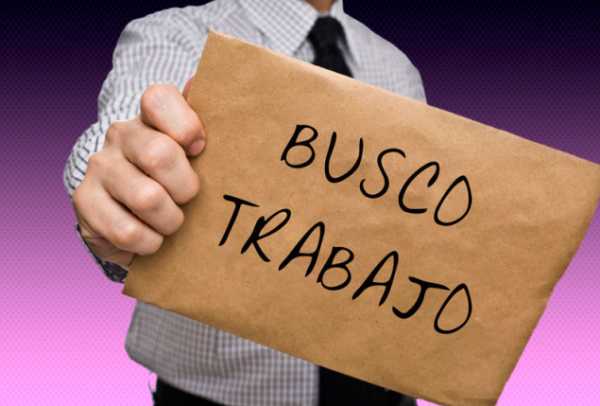 Aqui gente que se ofrece para trabajos varios .Ayudamos a que puedan lograrlos