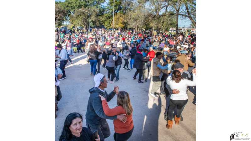 ¡Y se fue nomás una nueva edición de la tradicional Fiesta Criolla en barrio La Orilla! ( ver 10 fotos)