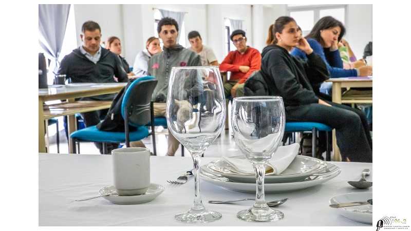 Organizada junto a FEHGRA cursos de mozos y camareras