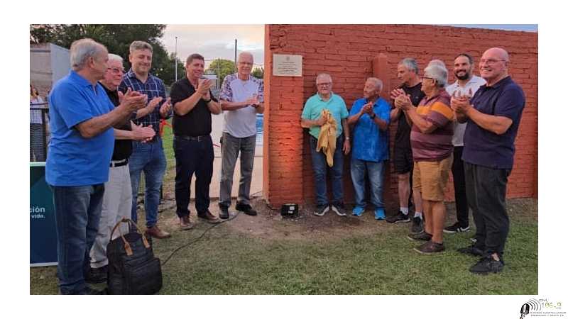 VER VIDEO Rubén Pirola inauguró el natatorio 16 del programa Deporte y Recreación en el Club Bartolomé Mitre de Esperanza VER VIDEO