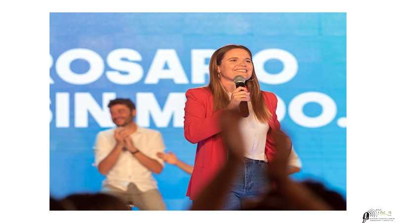 Viernes 3 de octubre, 19 h, en el Club El Encuentro (Iro de Mayo 2300).llega Caren Tepp, candidata a Diputada Nacional.