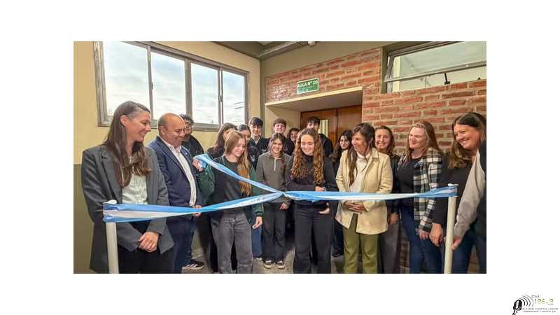 ¡Inauguramos un aula más!  Esta vez en la Escuela de Educación Técnico Profesional (EETP) N.º 455 "Gral. Don José de San Martín"
