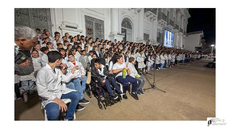 ¡Casi 900 voces protagonizaron “Esperanza Canta”! ver mas fotos
